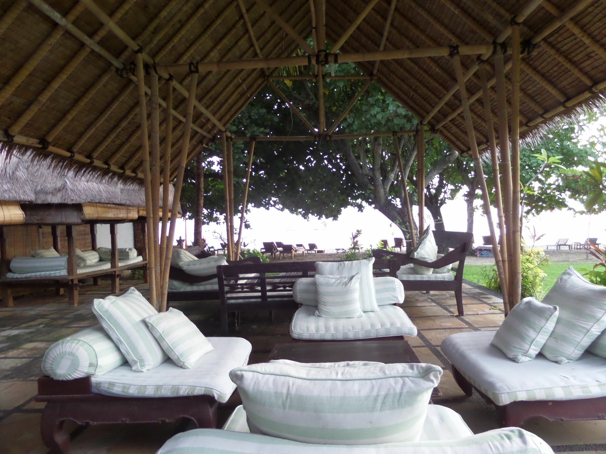 Taman Selini Wahana Beach Resort Pemuteran Buitenkant foto